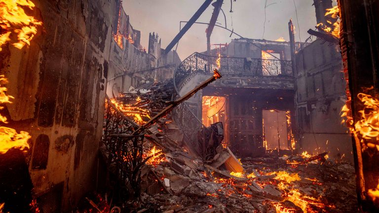 与詹姆斯一 与詹姆斯一